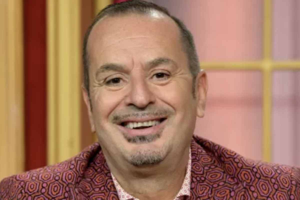 Nel corso dell’intervista, Canino ha ripercorso anche alcune tappe importanti della sua carriera, ricordando l’esperienza a Macao