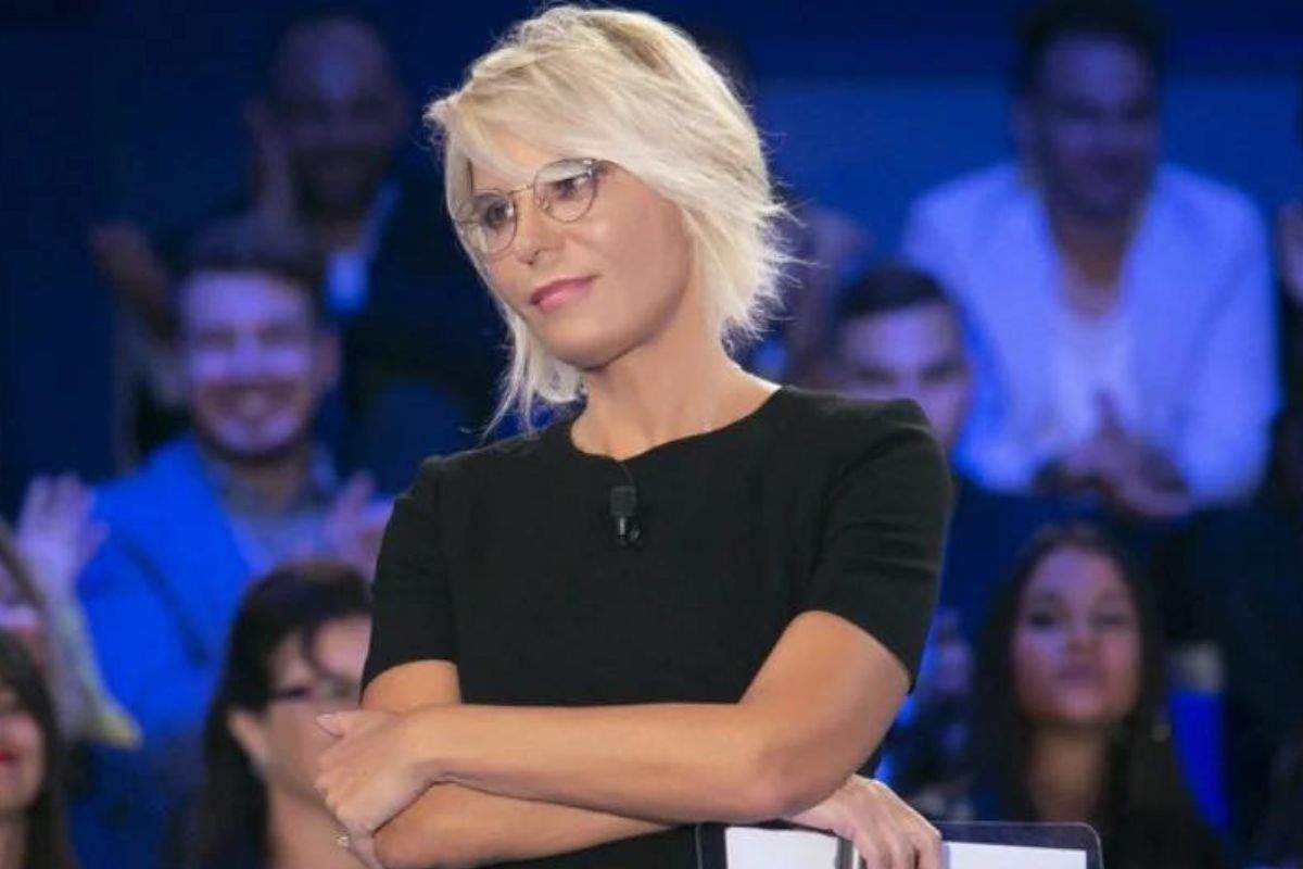 Decisione Rai su C'è posta per te