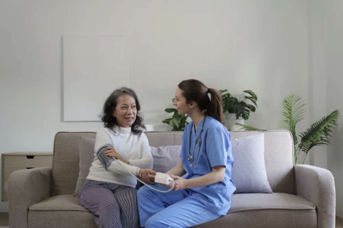 Anche se il medico esercita una valutazione professionale in prima battuta, la discrezionalità tecnica è soggetta al controllo del giudice.