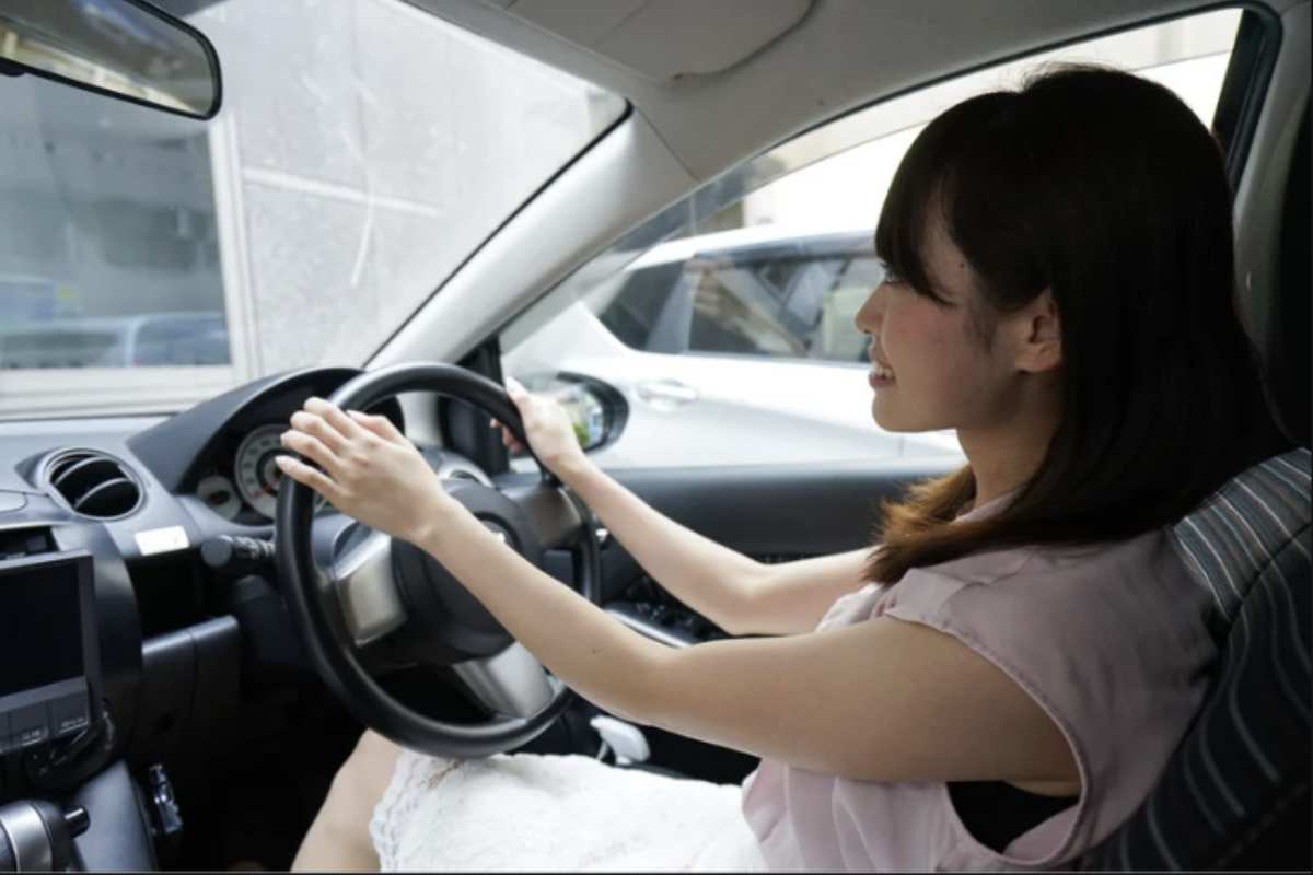 Negli ultimi anni, infatti, studi scientifici hanno approfondito il legame tra il modo di guidare e i primi segnali di declino cognitivo