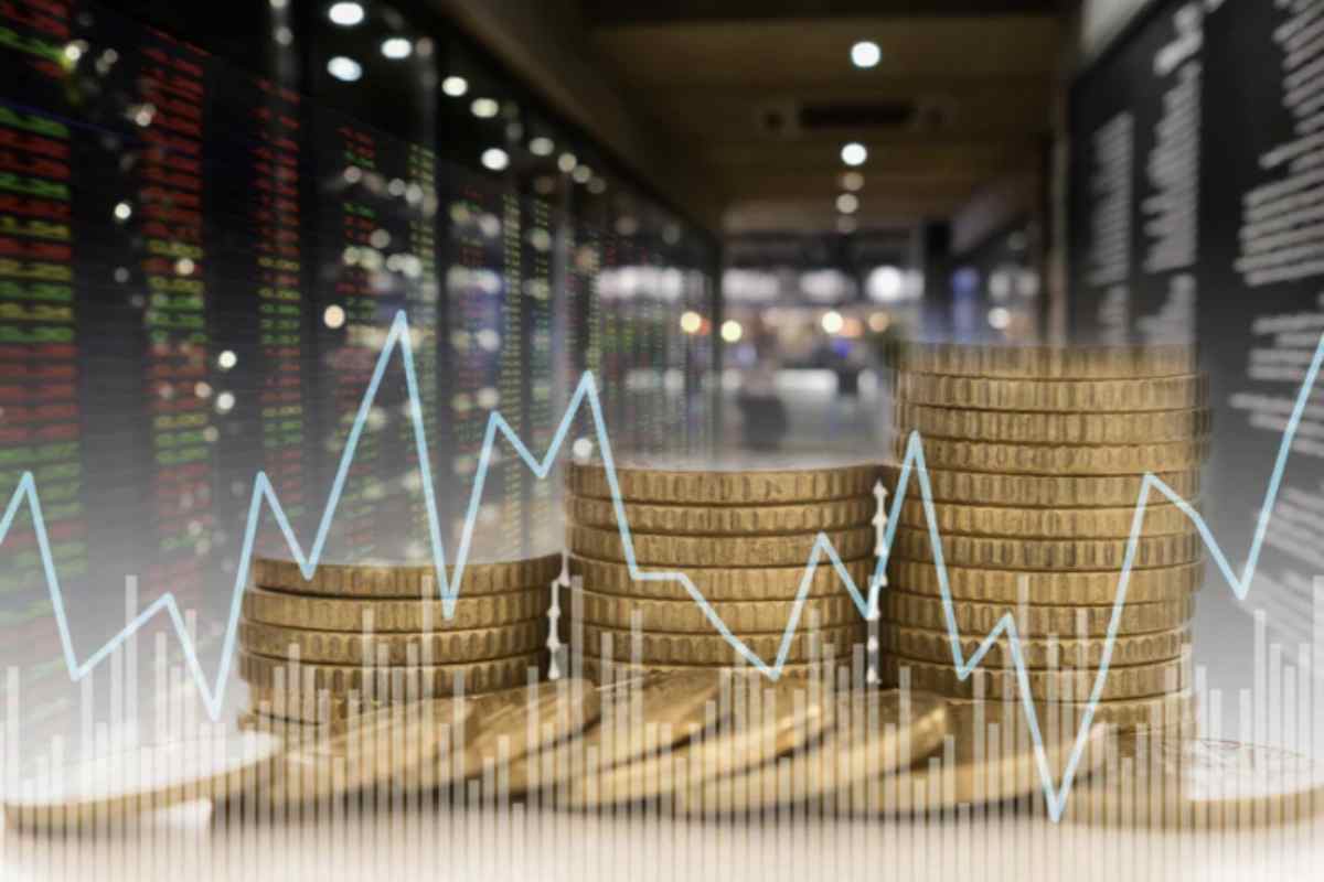 Tra le voci autorevoli che influenzano il dibattito sulle dinamiche finanziarie globali, spicca quella di Eugene Francis Fama,